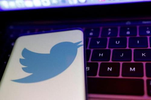 سوت زن توییتر هفت میلیون دلار برای سکوت گرفت!